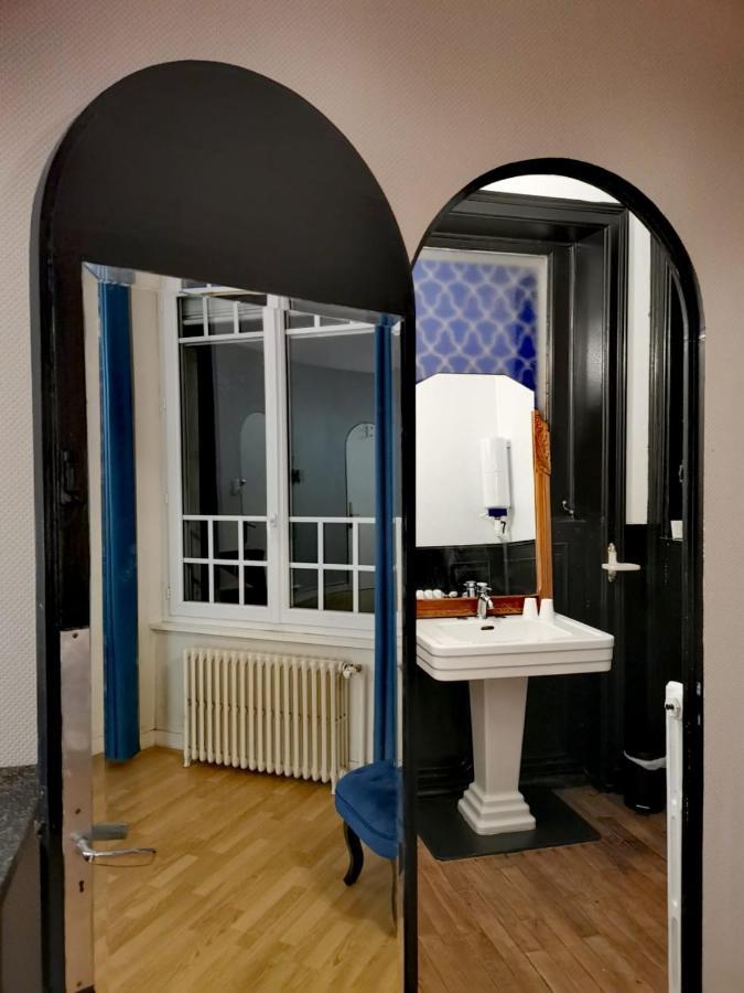 Chambres D'Hotes La Maison Blanche Saint-Junien Ngoại thất bức ảnh